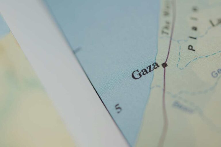 Ey Müslüman Ülkelerin Orduları! Tamam Bu Kadarı Yeter! Haşim Gazze’yi Desteklemek İçin Yöneticilerden Talimat Mı Bekliyorsunuz?