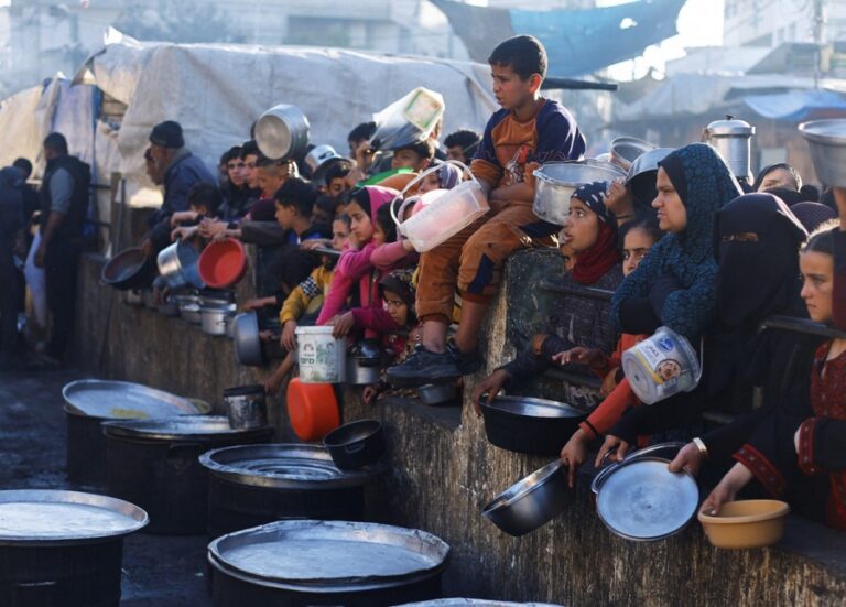 Ramazan Bitti, Bayram Geldi, İslam Ümmeti Hala Sıkıntılarla Boğuşuyor, Trajediler Her Taraftan Sarmış Durumda!